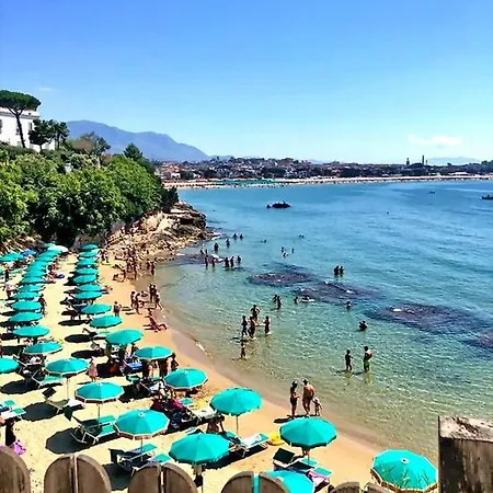 Apartman In A - Libera Stella Gaeta
